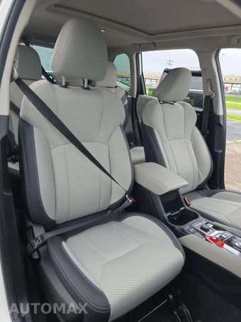 2023 Subaru Forester Premium - miniatura 18