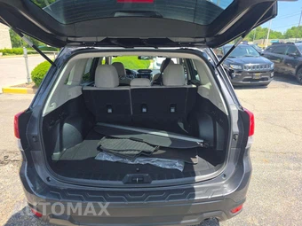 2023 Subaru Forester Premium - miniatura 14