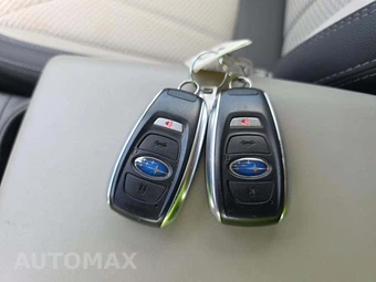 2023 Subaru Forester Premium - miniatura 5