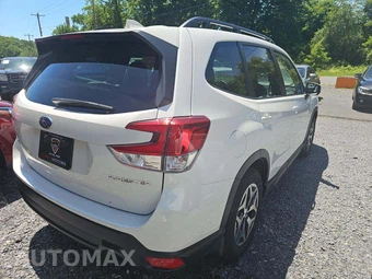 2023 Subaru Forester Premium - miniatura 3