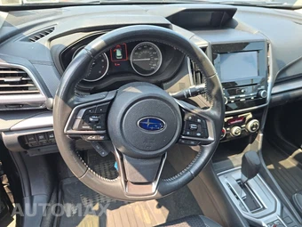 2023 Subaru Forester Premium - miniatura 10