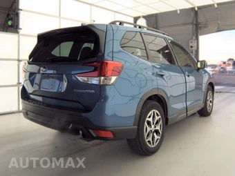 2023 Subaru Forester Premium - miniatura 4