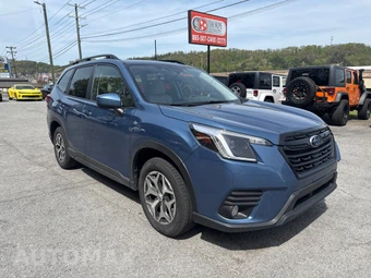2023 Subaru Forester Premium