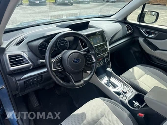 2023 Subaru Forester Premium - miniatura 11