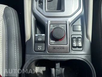 2023 Subaru Forester Premium - miniatura 21