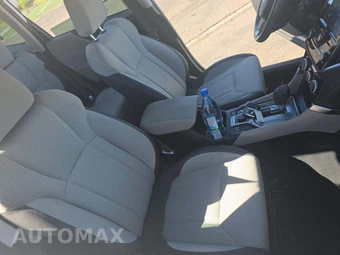 2023 Subaru Forester Premium - miniatura 15