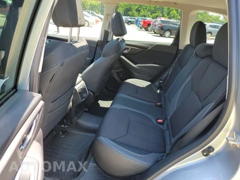 2023 Subaru Forester Premium - miniatura 13