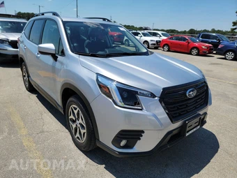 2023 Subaru Forester Premium - miniatura 3