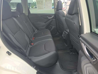 2023 Subaru Forester Premium - miniatura 16