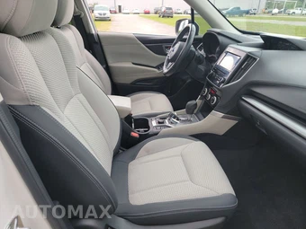 2023 Subaru Forester Premium - miniatura 8