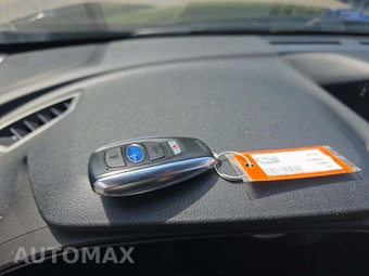 2023 Subaru Forester Premium - miniatura 8
