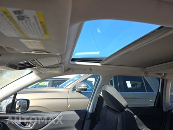 2023 Subaru Forester Premium - miniatura 17