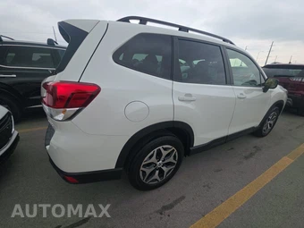 2023 Subaru Forester Premium - miniatura 4