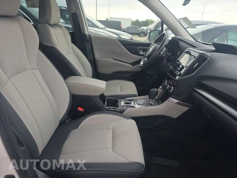 2023 Subaru Forester Premium - miniatura 8