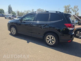 2023 Subaru Forester Premium - miniatura 6