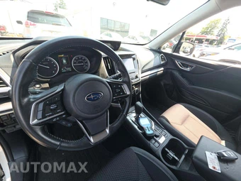 2023 Subaru Forester Premium - miniatura 10