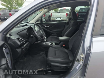 2023 Subaru Forester Premium - miniatura 3