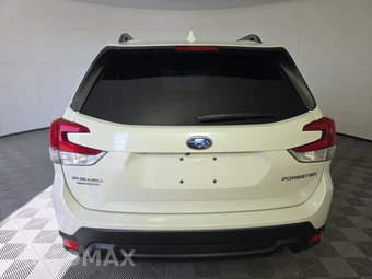 2023 Subaru Forester Premium - miniatura 5