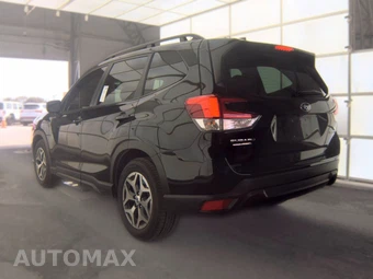 2023 Subaru Forester Premium - miniatura 6
