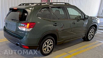 2023 Subaru Forester Premium - miniatura 4