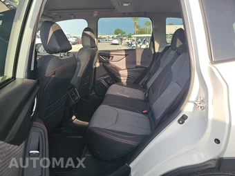 2023 Subaru Forester Sport - miniatura 13