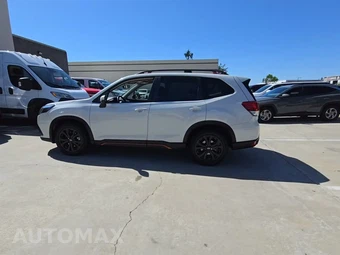 2023 Subaru Forester Sport - miniatura 3