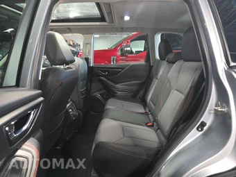2023 Subaru Forester Sport - miniatura 13