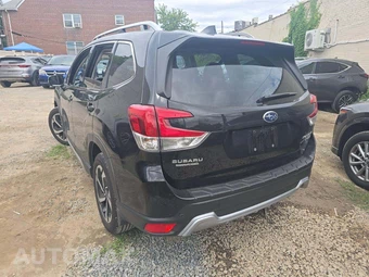 2023 Subaru Forester Touring - miniatura 2