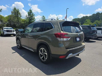 2023 Subaru Forester Touring - miniatura 2