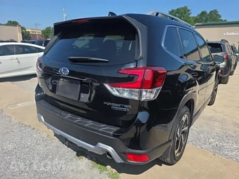 2023 Subaru Forester Touring - miniatura 5