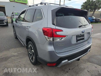 2023 Subaru Forester Touring - miniatura 2