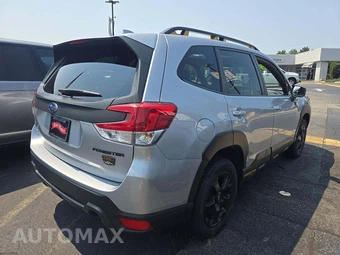 2023 Subaru Forester Wilderness - miniatura 3