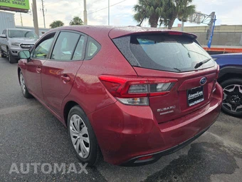 2023 Subaru Impreza 5-Door Hatchback - miniatura 2