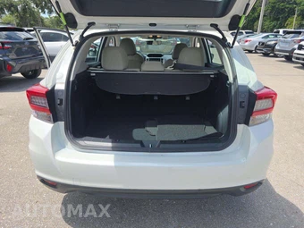 2023 Subaru Impreza 5-Door Premium Hatchback - miniatura 8