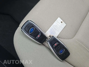2023 Subaru Impreza 5-Door Premium Hatchback - miniatura 5