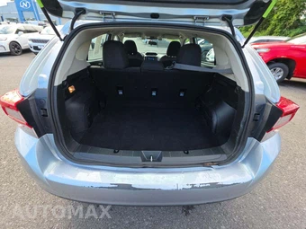 2023 Subaru Impreza 5-Door Premium Hatchback - miniatura 11