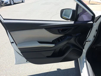 2023 Subaru Impreza 5-Door Premium Hatchback - miniatura 9