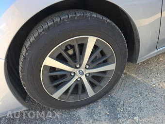 2023 Subaru Impreza 5-Door Premium Hatchback - miniatura 8