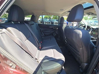 2023 Subaru Outback Limited XT - miniatura 16