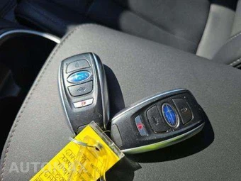 2023 Subaru Outback Limited XT - miniatura 8
