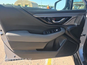 2023 Subaru Outback Onyx Edition XT - miniatura 15