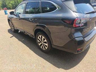 2023 Subaru Outback Premium - miniatura 6