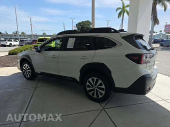 2023 Subaru Outback Premium - miniatura 2