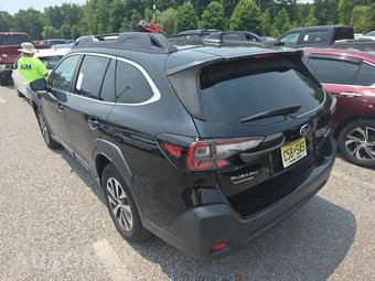 2023 Subaru Outback Premium - miniatura 18