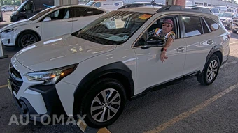 2023 Subaru Outback Premium