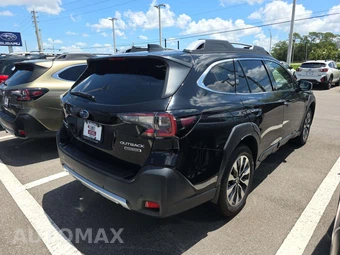 2023 Subaru Outback Touring - miniatura 3