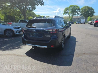 2023 Subaru Outback Touring - miniatura 3