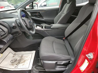 2023 Subaru Solterra Premium - miniatura 7