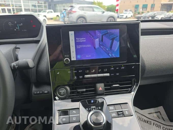 2023 Subaru Solterra Premium - miniatura 10