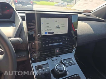 2023 Subaru Solterra Premium - miniatura 10